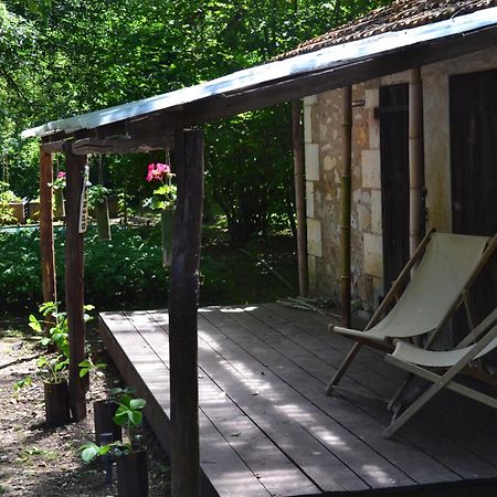 Les Bruyeres B&B Montbron Eksteriør billede
