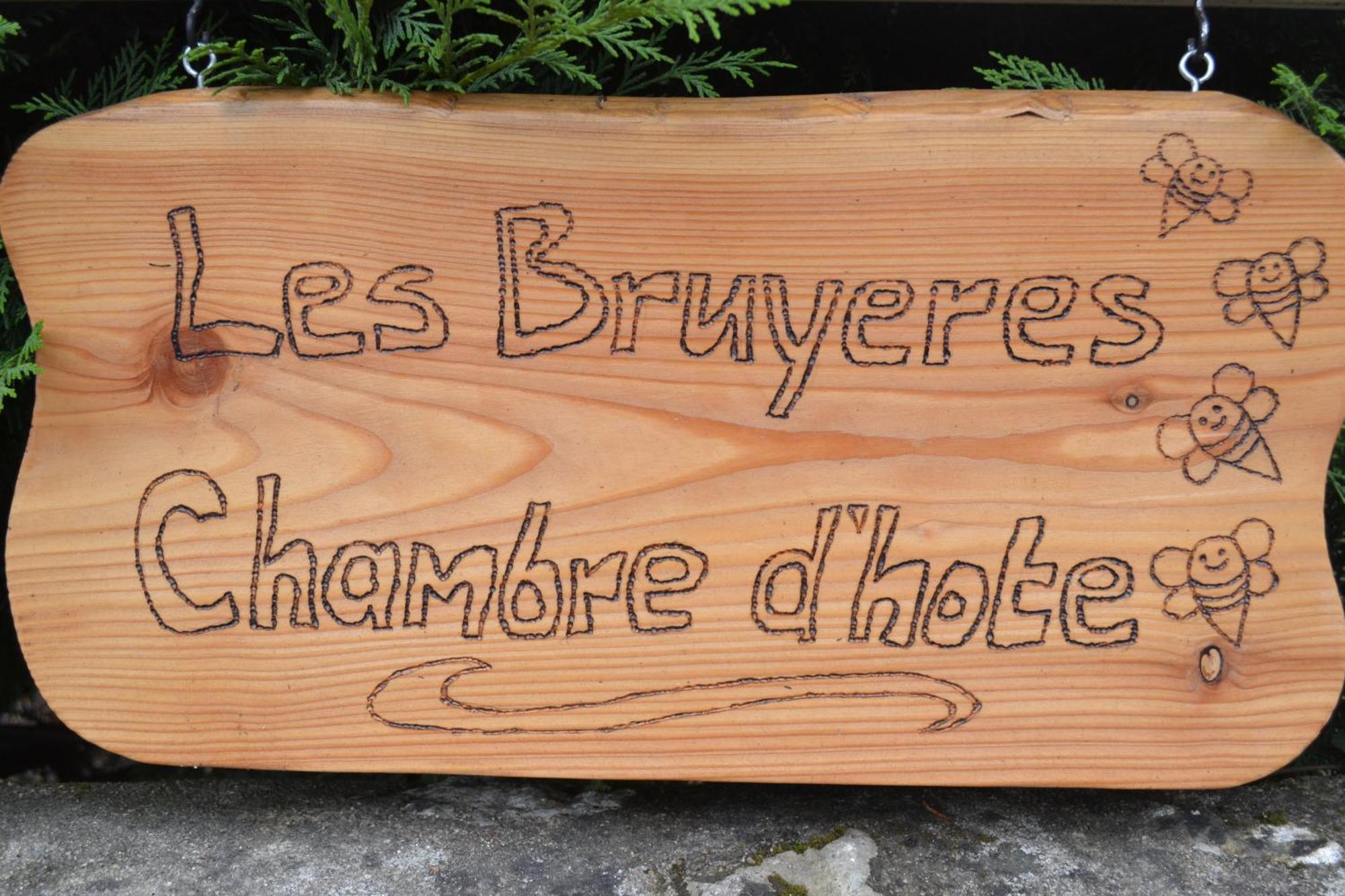Les Bruyeres B&B Montbron Eksteriør billede